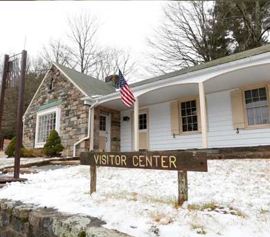 Side view of Ward Pound Ridge Vistiors Center